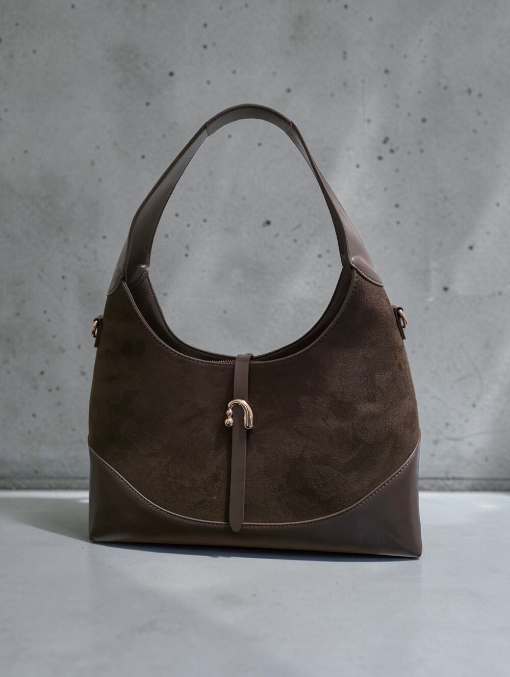 Nwt Sassified Boutique Women's Brown Suede & Leather Shoulder Bag